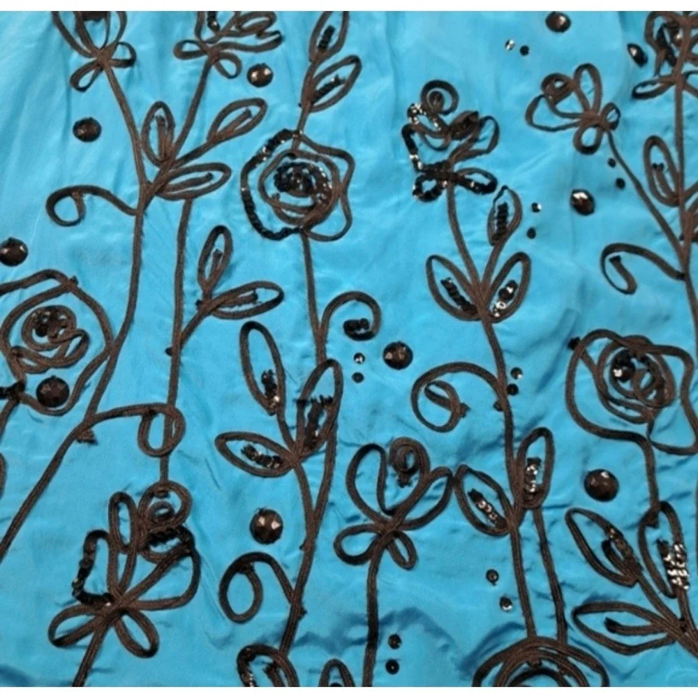 WD-NY A-Line Skirt Size 6 Lagoon Blue & Black 100% Silk Embroidered Floral Print